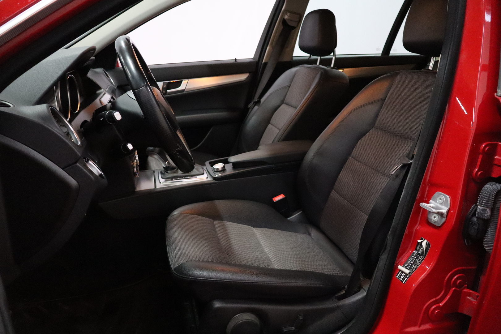 MERCEDES-BENZ C 2013