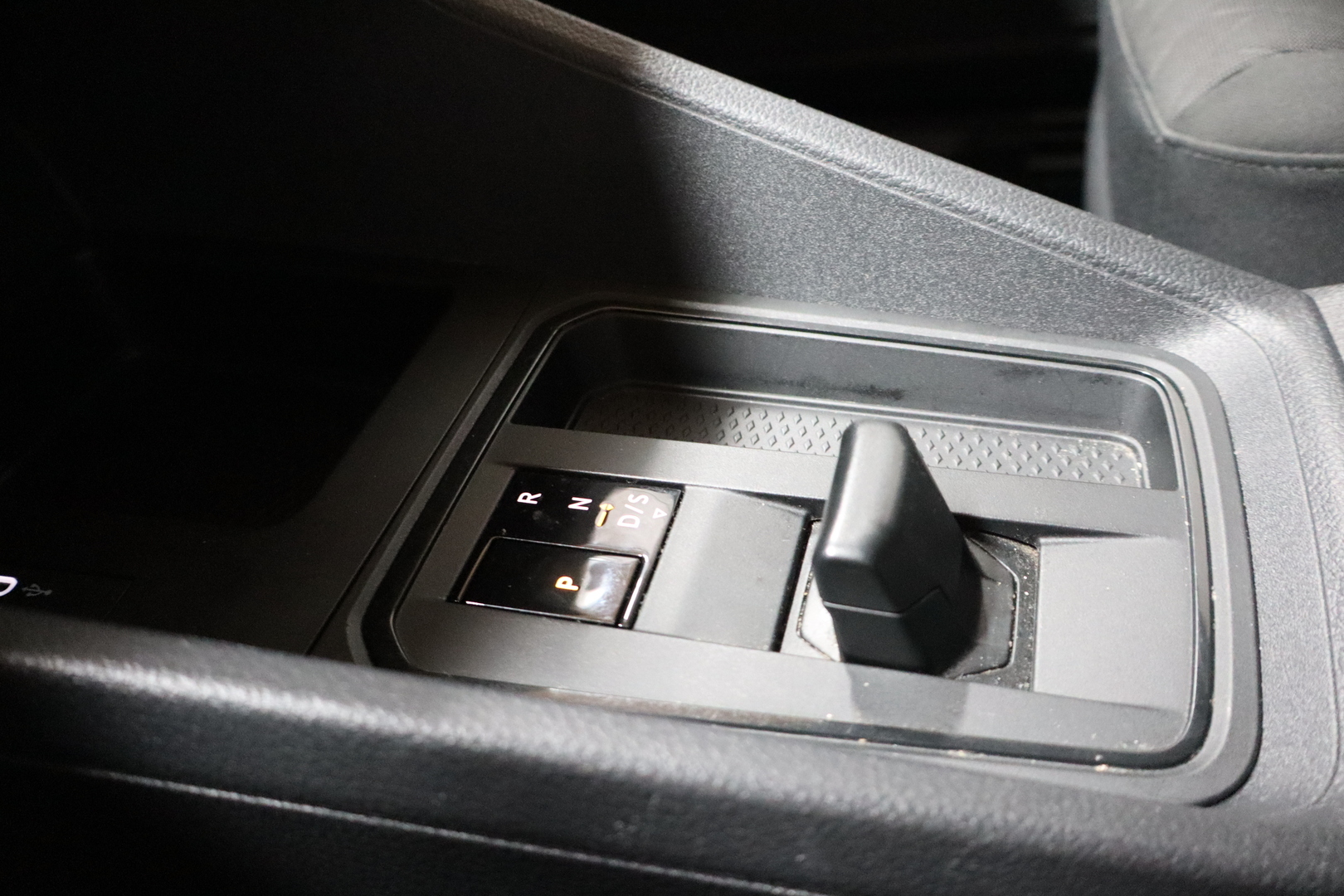 VOLKSWAGEN Caddy 2021