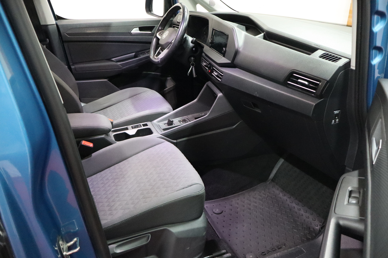 VOLKSWAGEN Caddy 2021