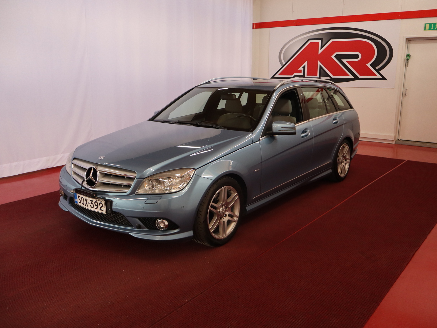 MERCEDES-BENZ C 2011