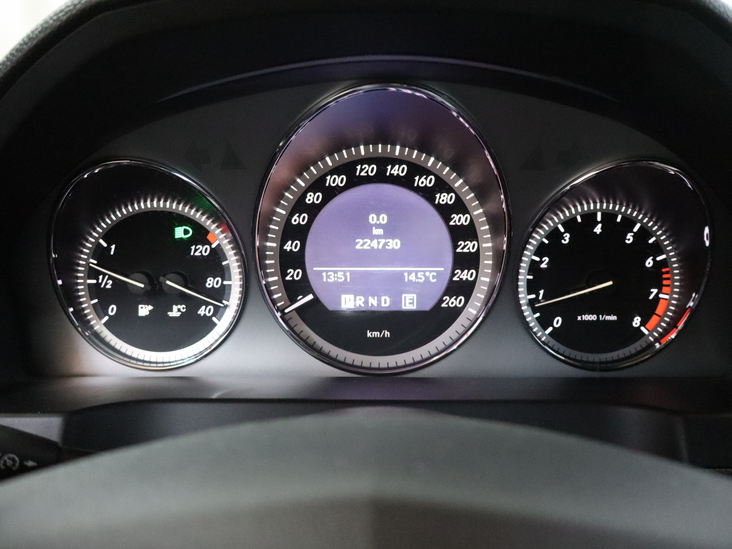 MERCEDES-BENZ C 2011