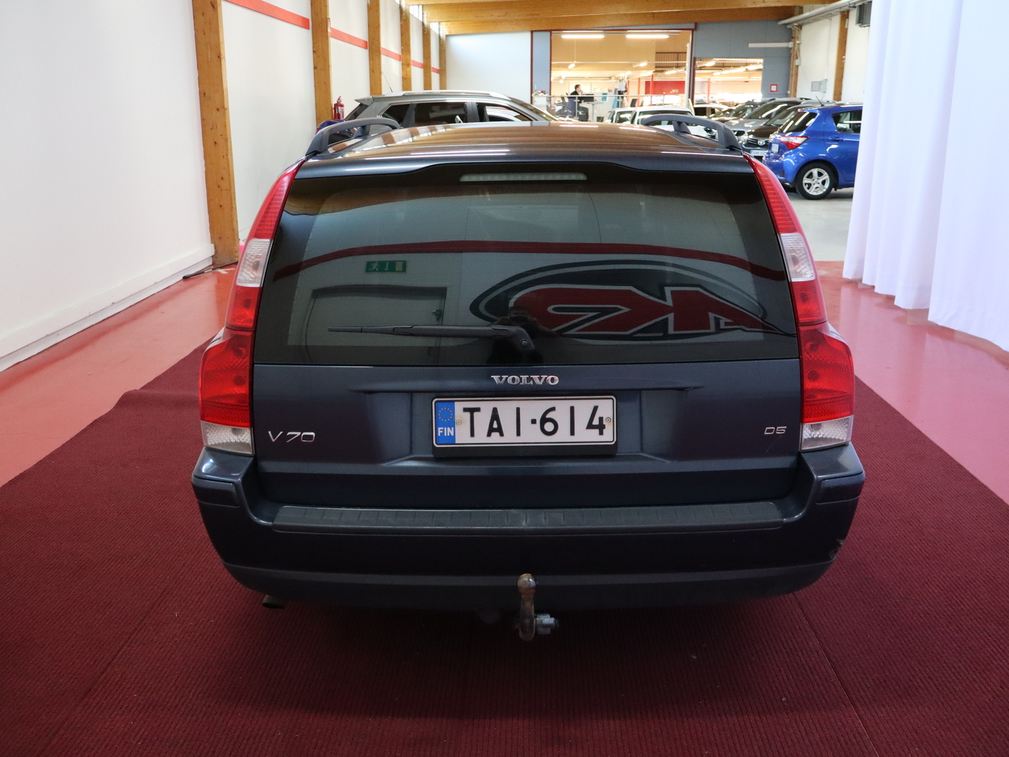 VOLVO V70 2005