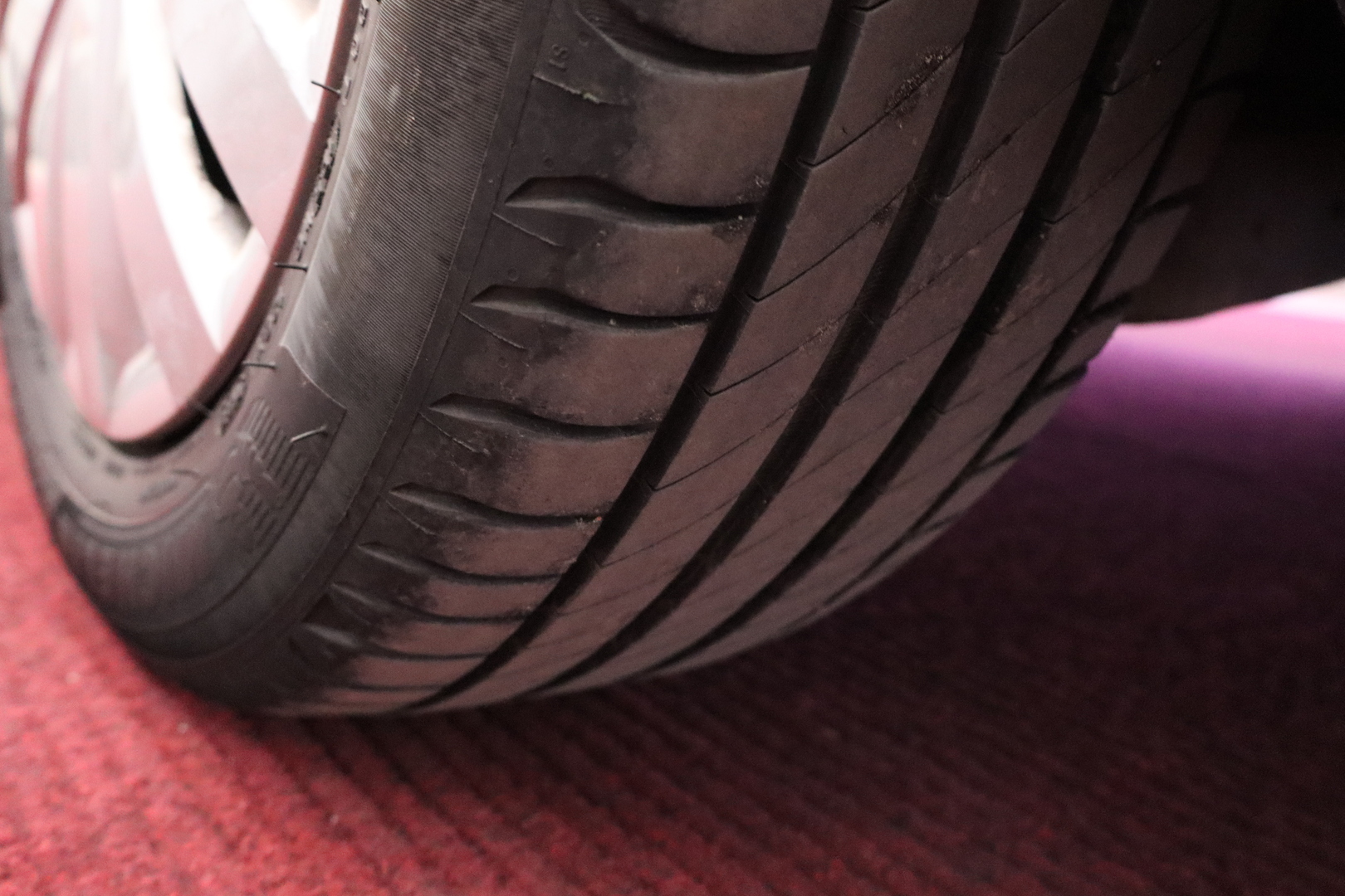 VOLKSWAGEN Golf 2012