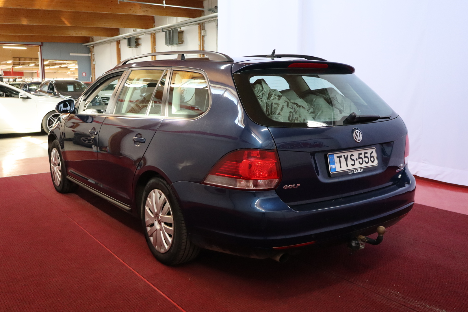 VOLKSWAGEN Golf 2012