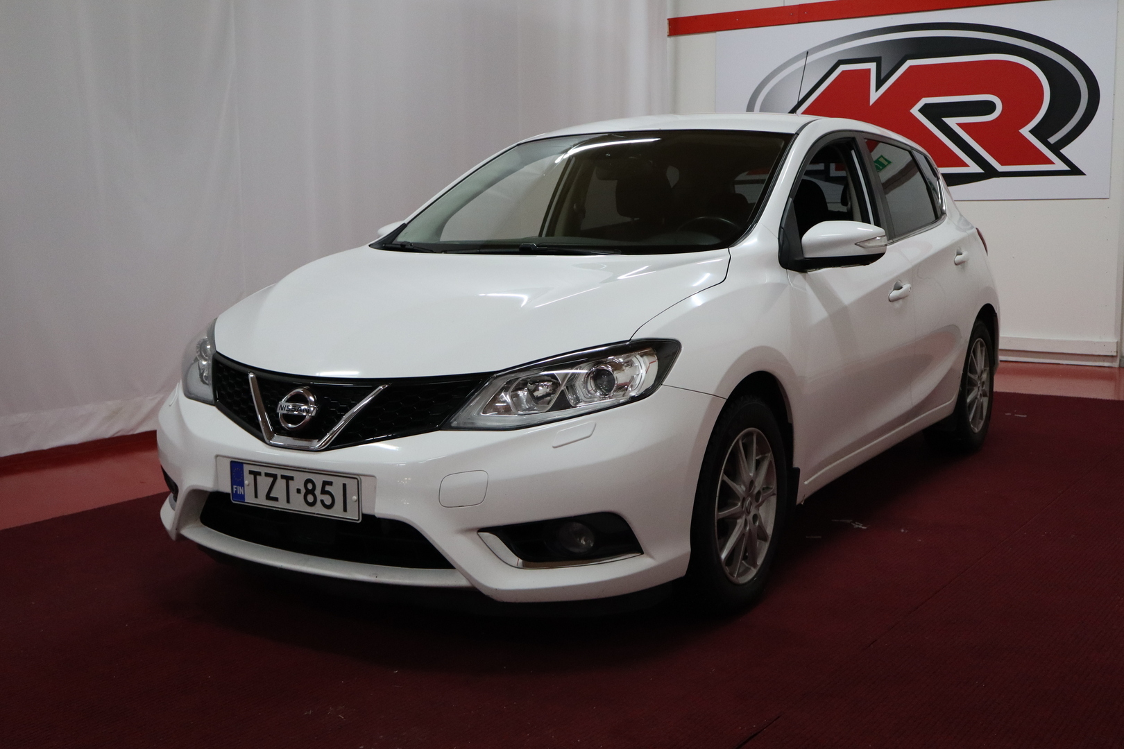 NISSAN Pulsar 2015
