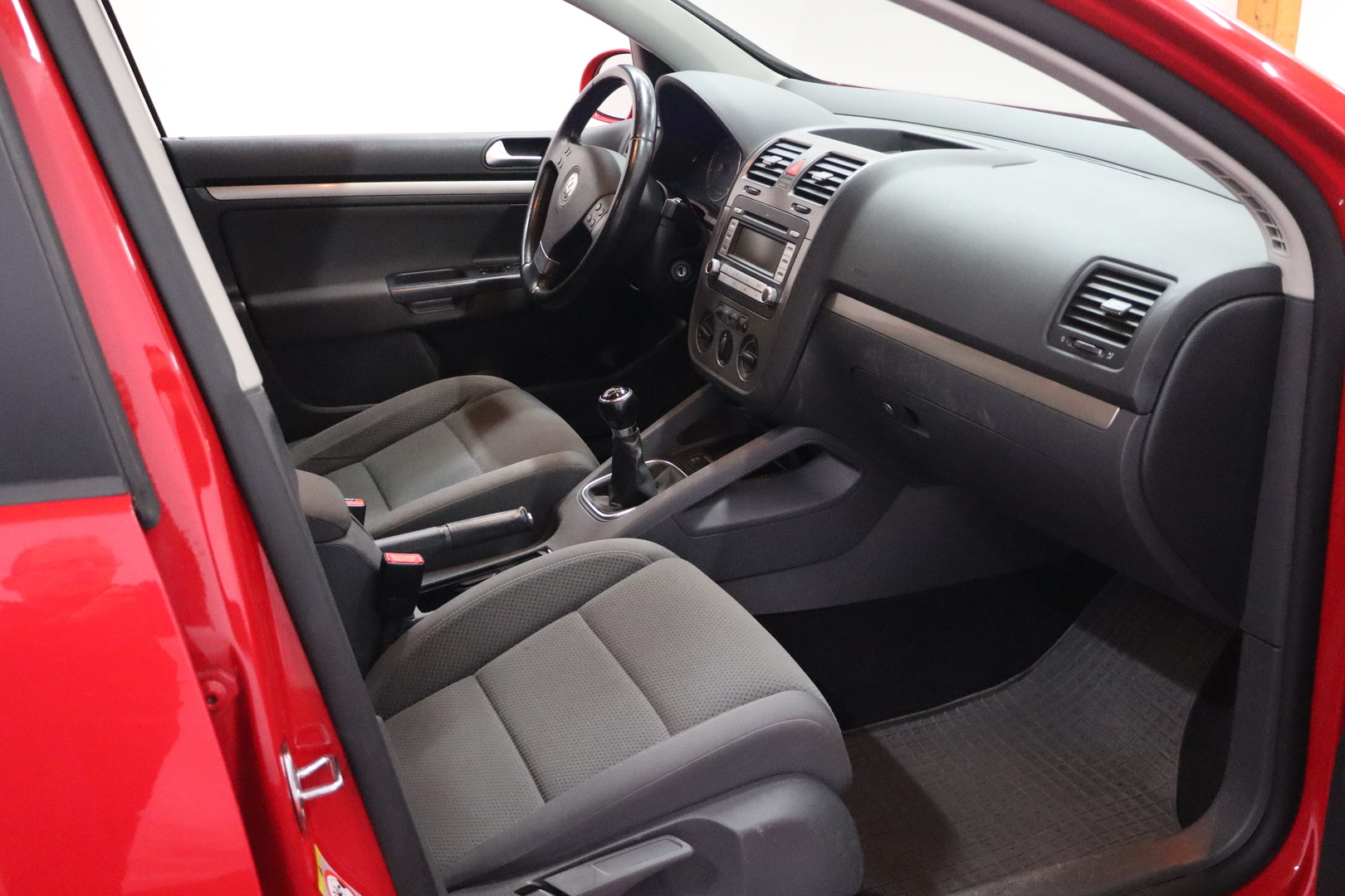 VOLKSWAGEN Golf 2008