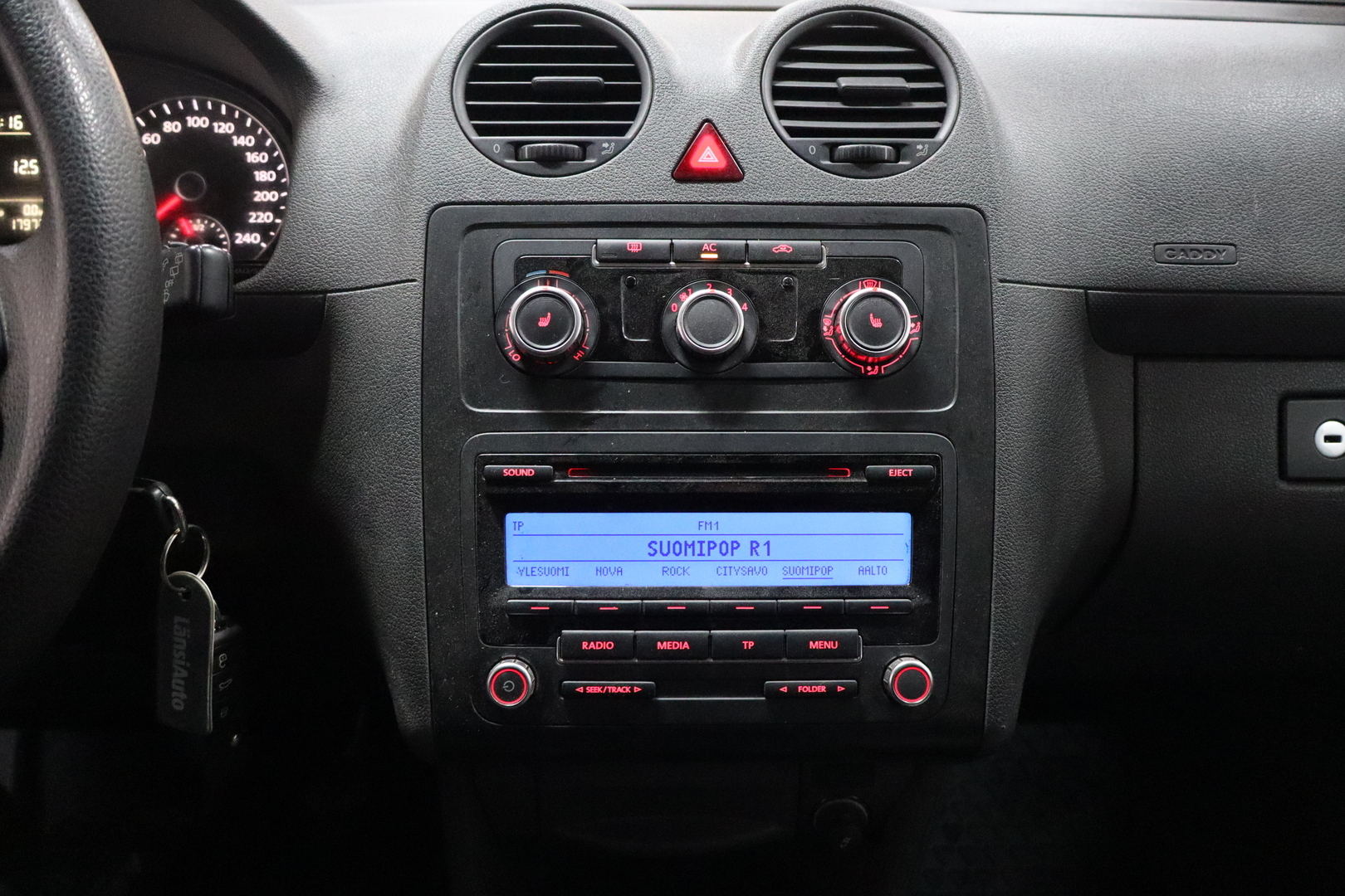 VOLKSWAGEN Caddy 2011