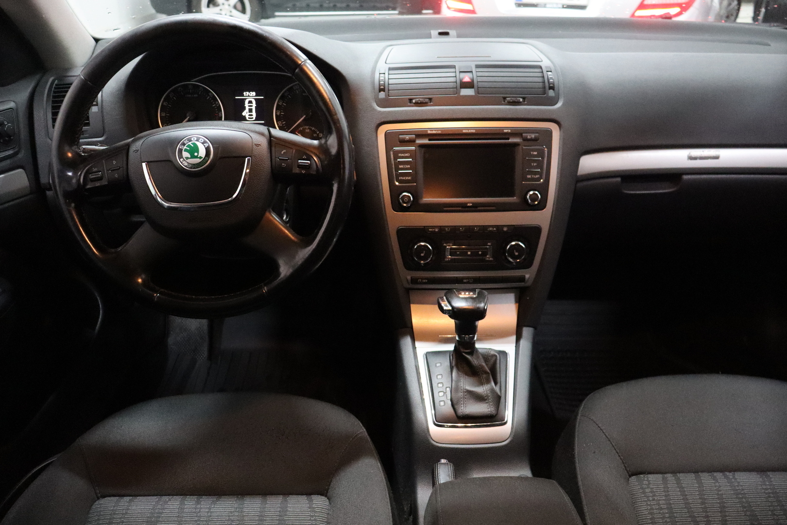 SKODA Octavia 6