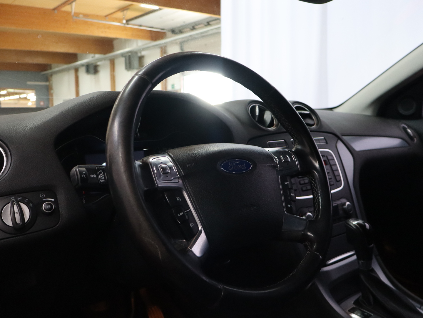 FORD MONDEO 2012
