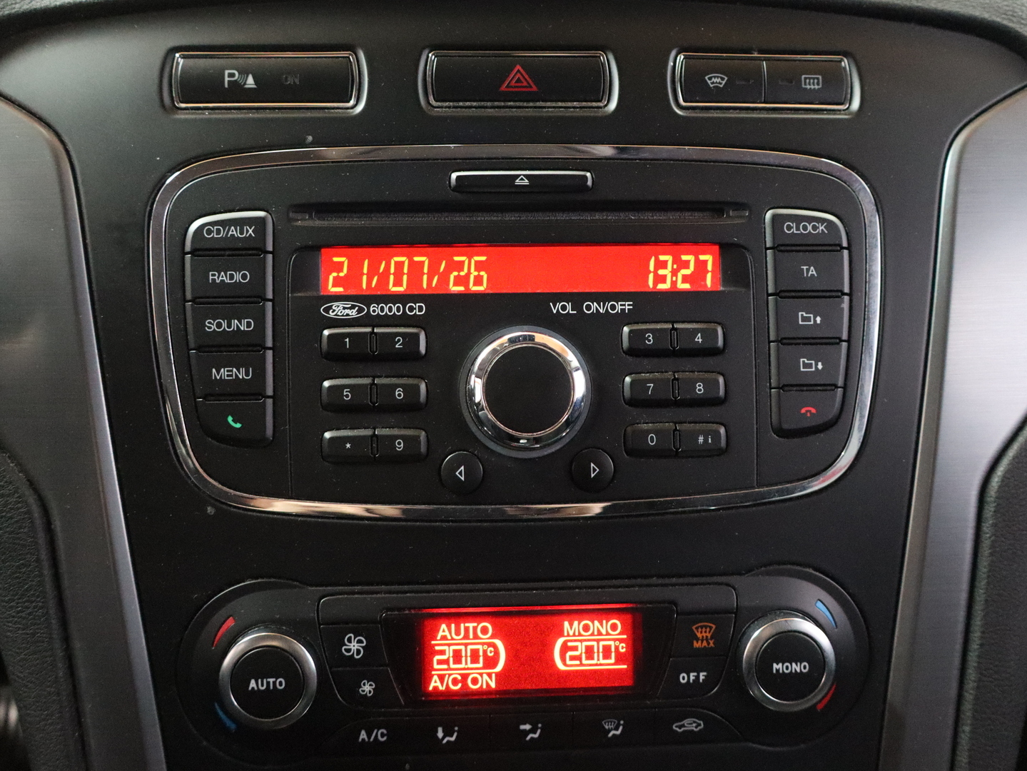 FORD MONDEO 2012