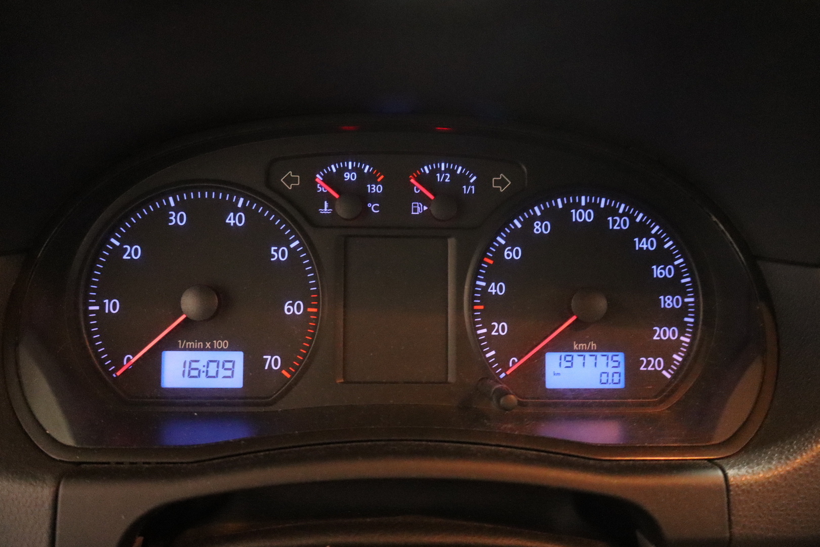 VOLKSWAGEN Polo 2006