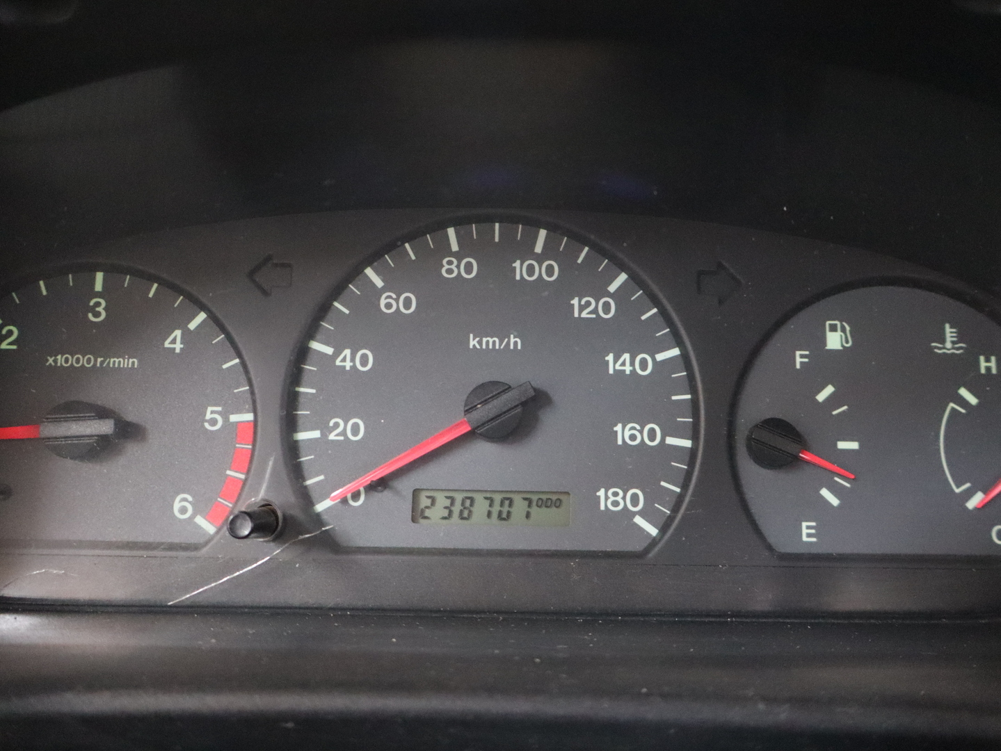 MAZDA B2500 2002
