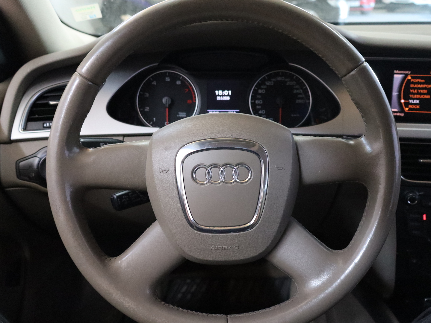 AUDI A4 2009