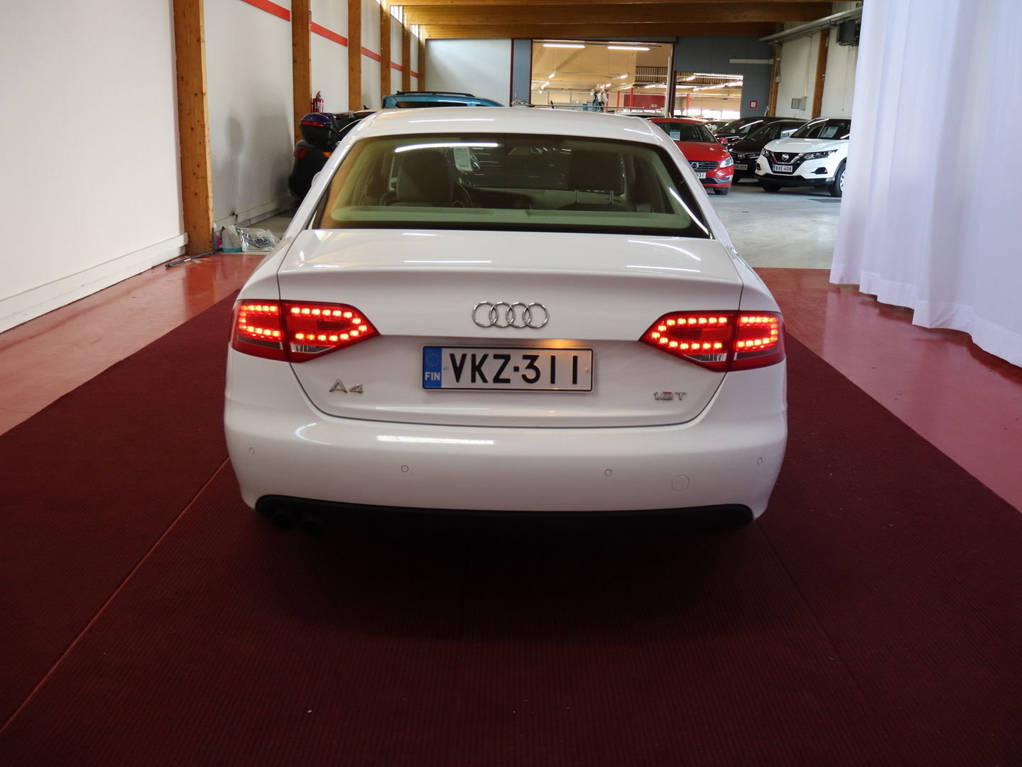 AUDI A4 2009