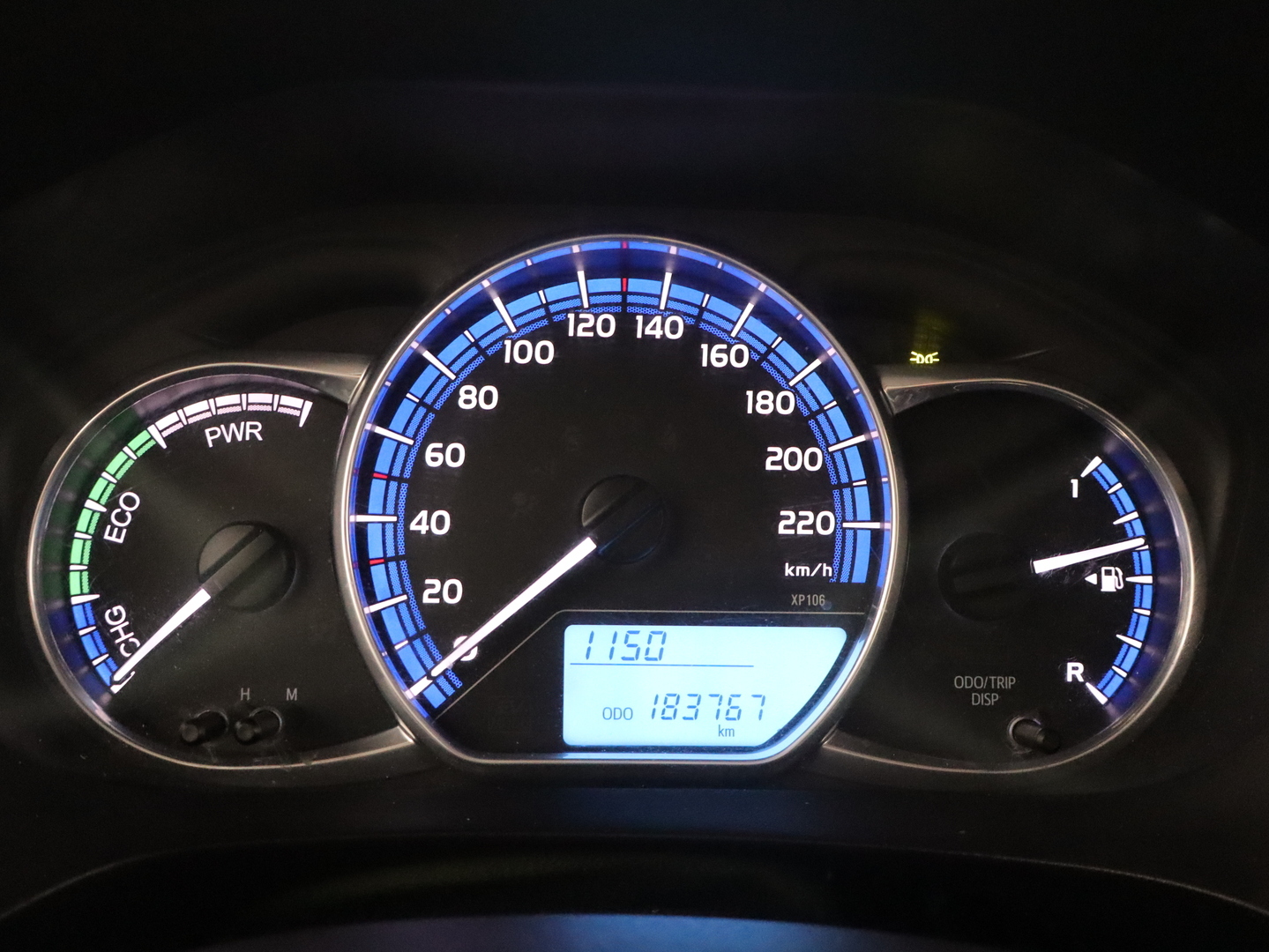 TOYOTA Yaris 2015