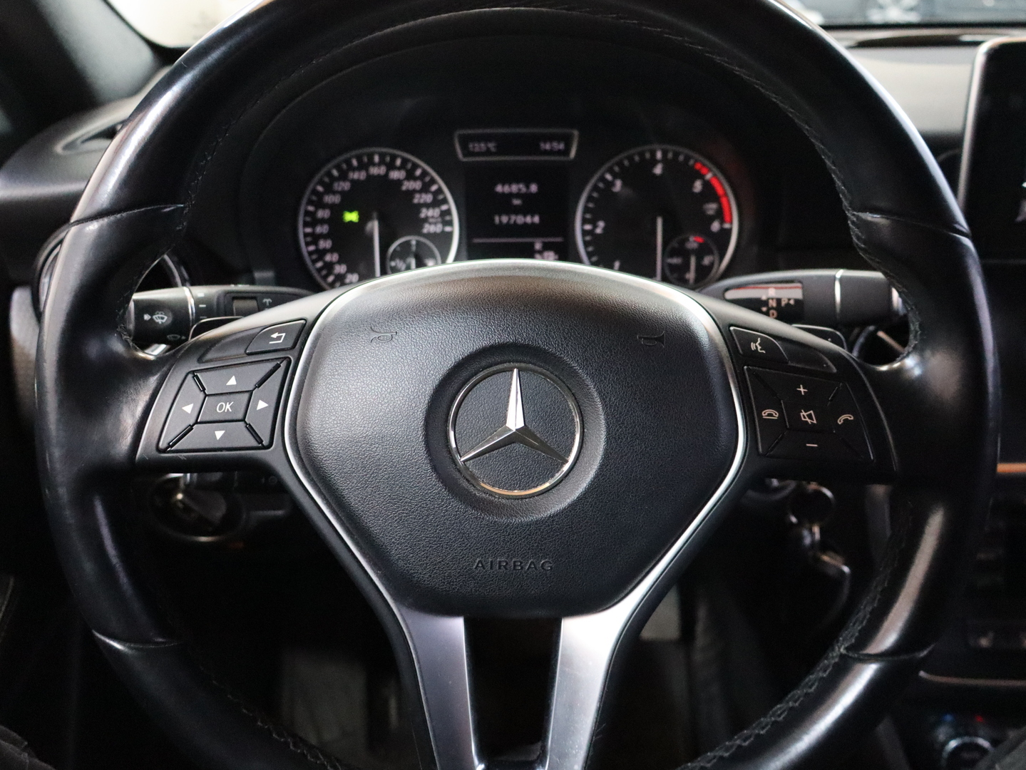 MERCEDES-BENZ A 2013