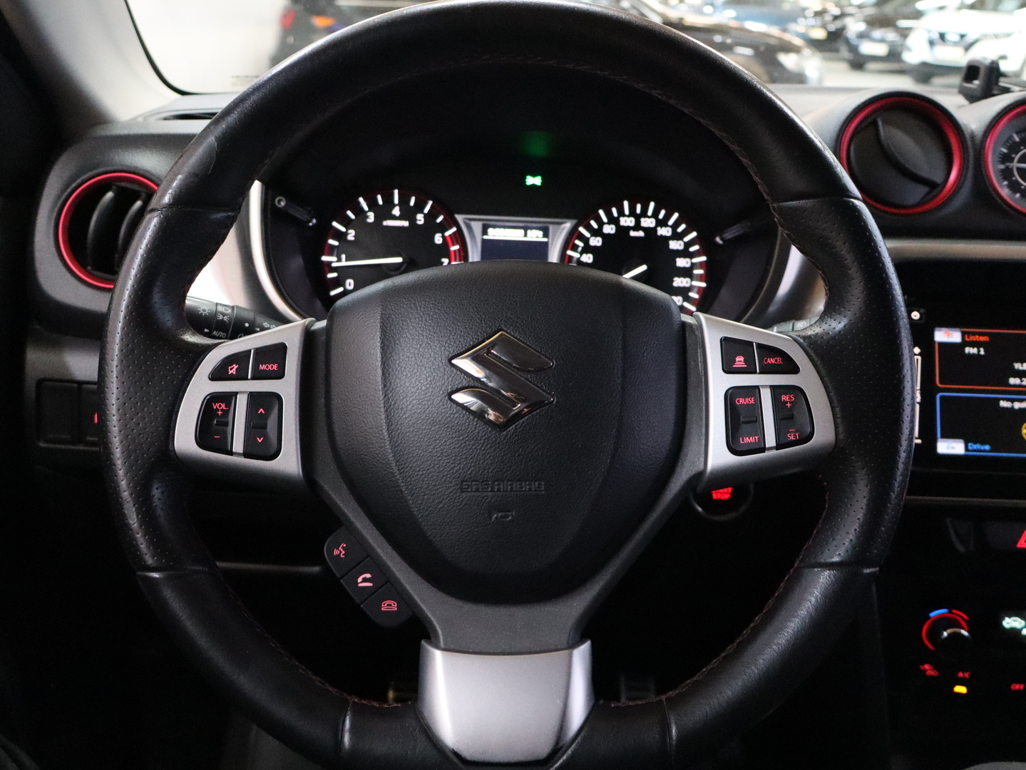 SUZUKI Vitara 2016
