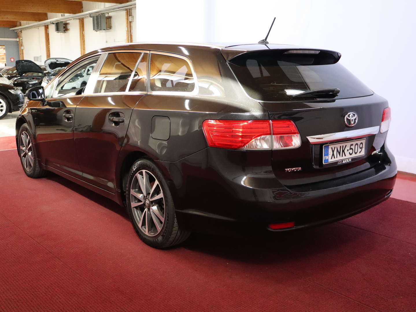 TOYOTA Avensis 2012