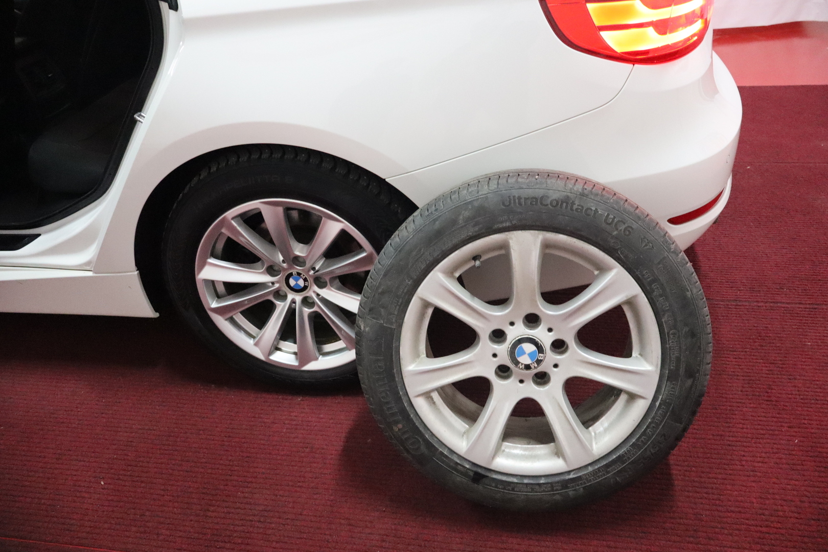 BMW 318 Gran Turismo 2014