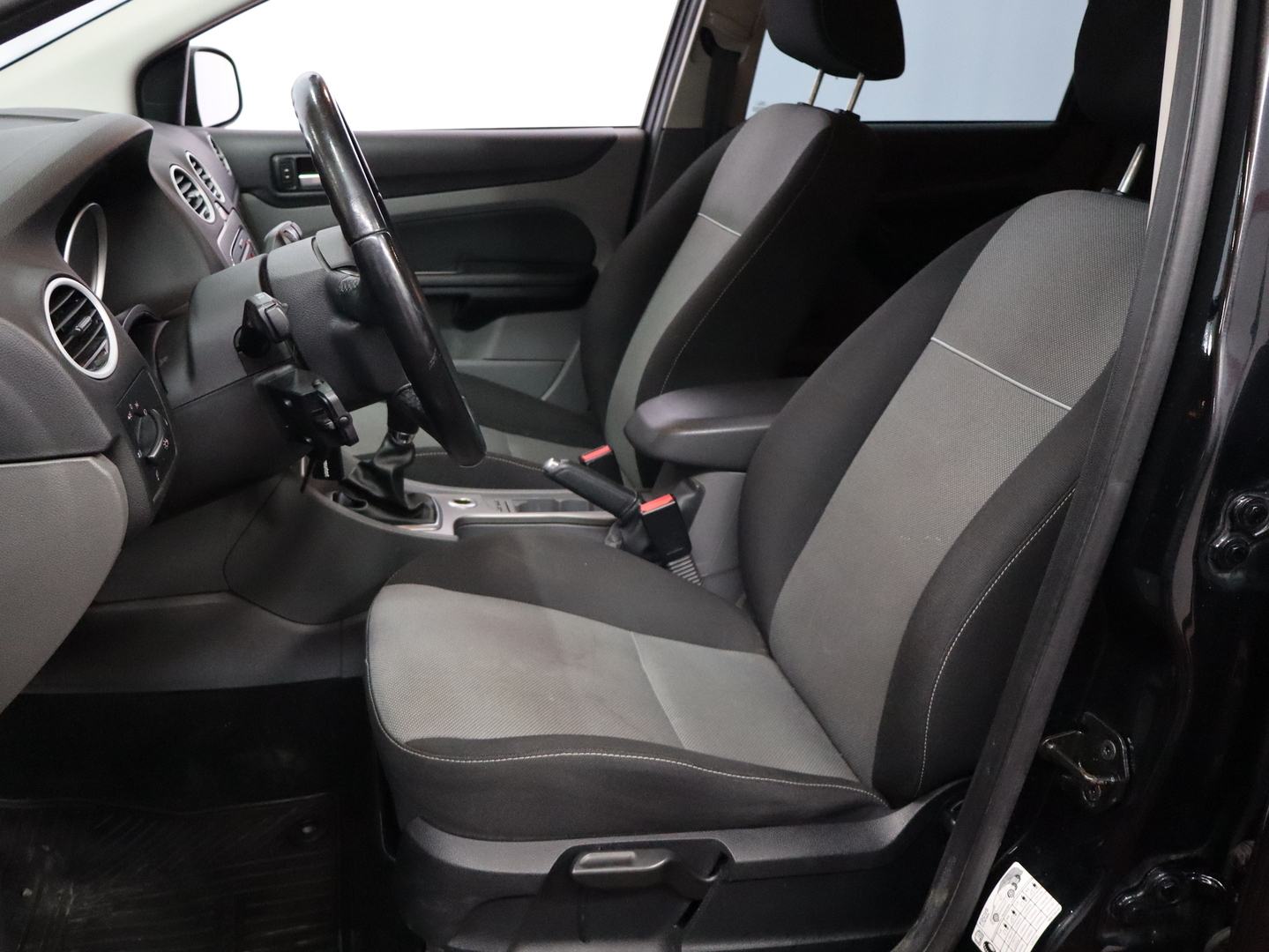 FORD Focus 2011