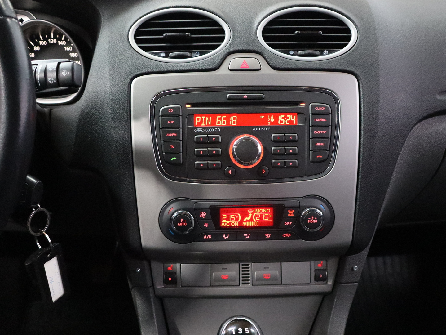 FORD Focus 2011