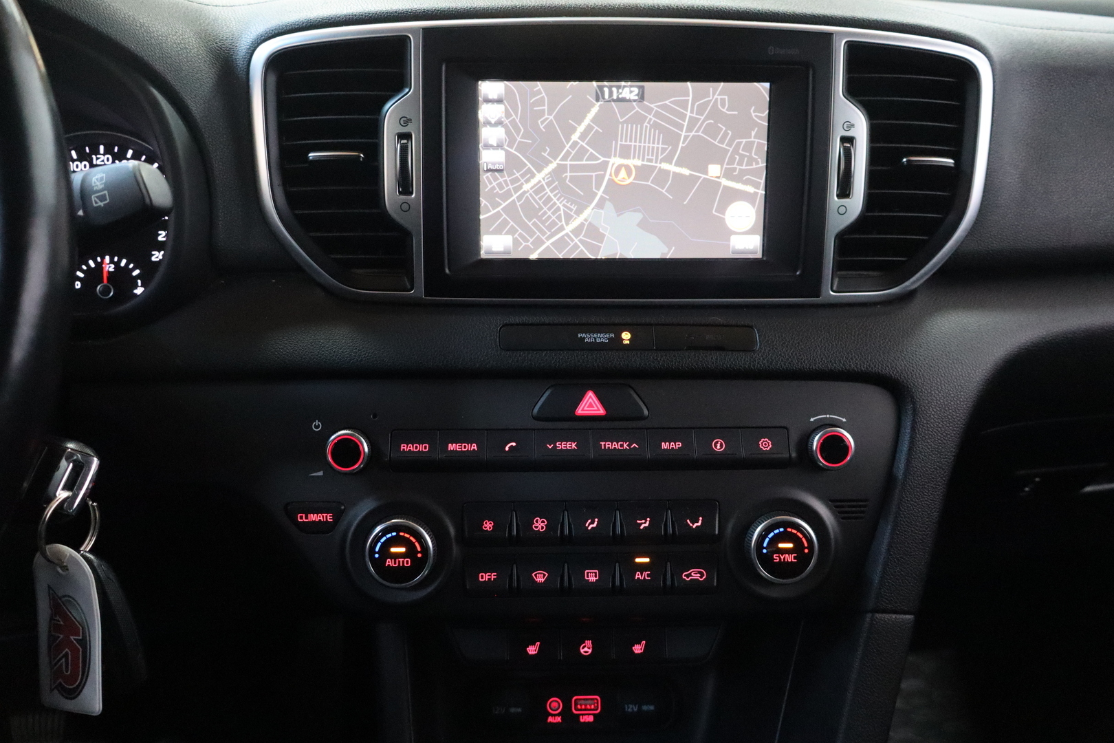 KIA Sportage 11