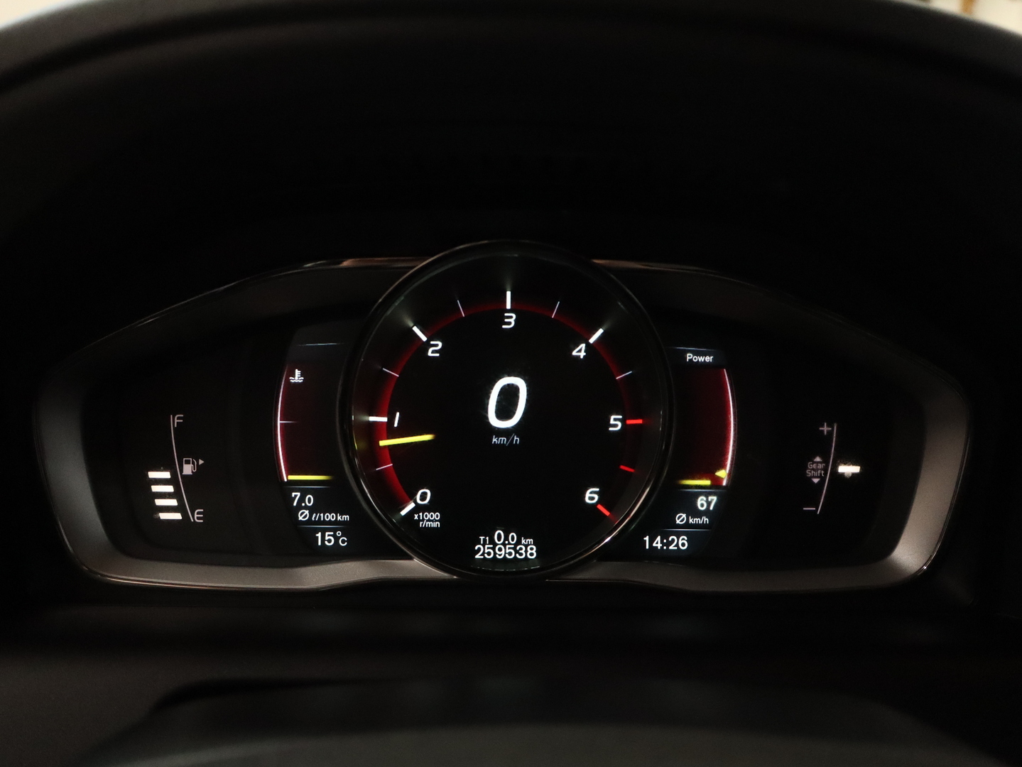 VOLVO XC60 2015