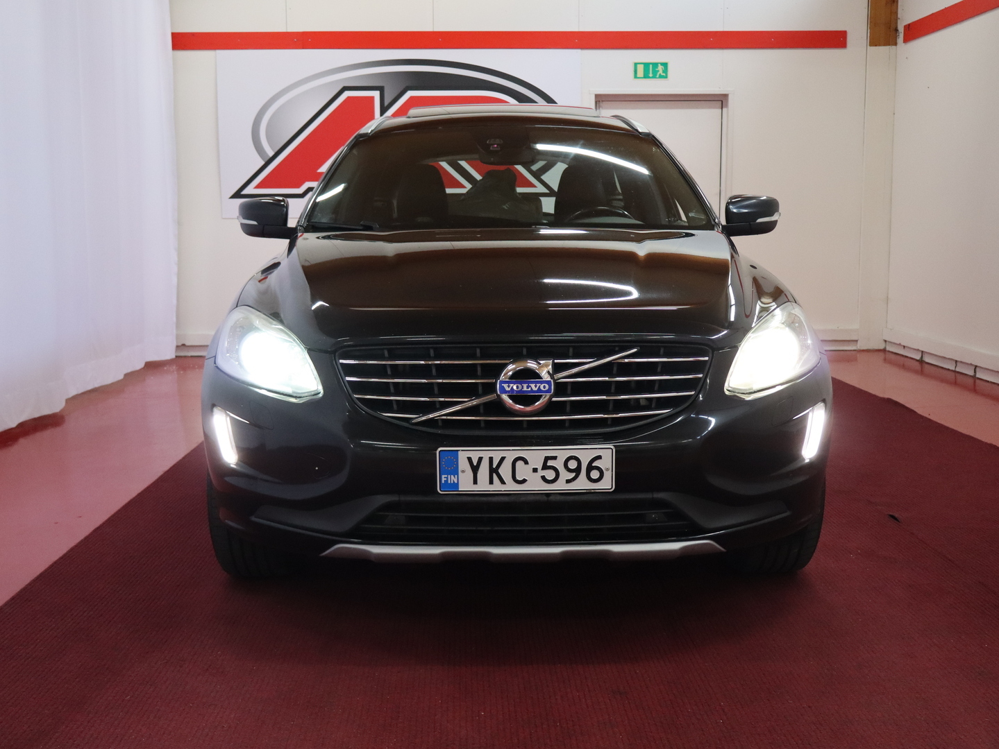 VOLVO XC60 2015