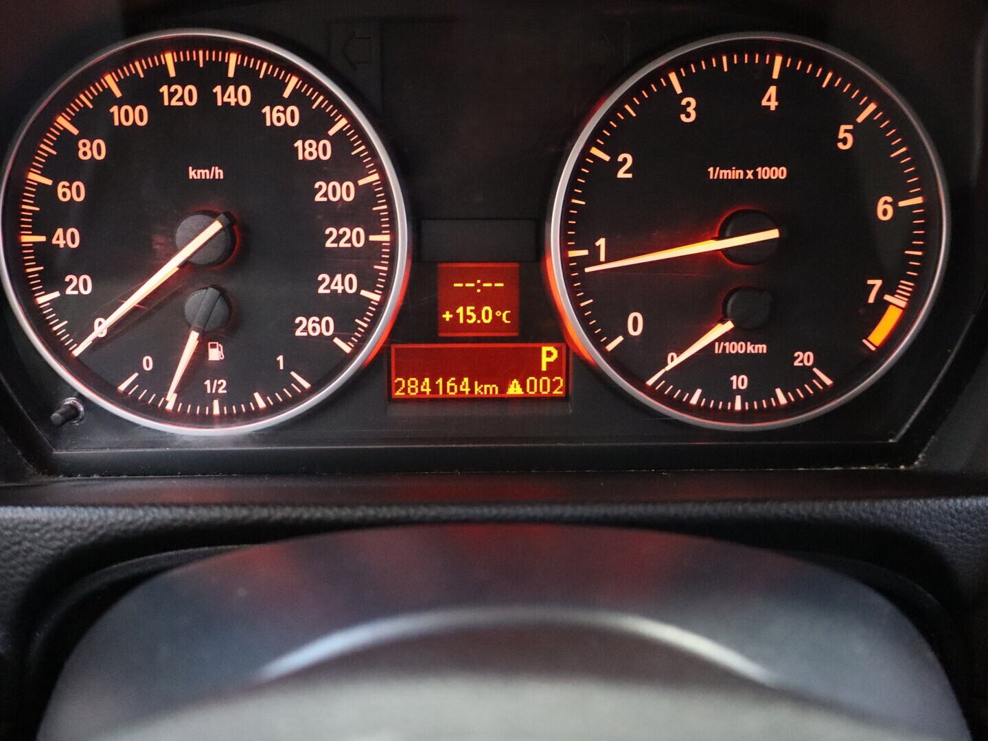 BMW 320 2008