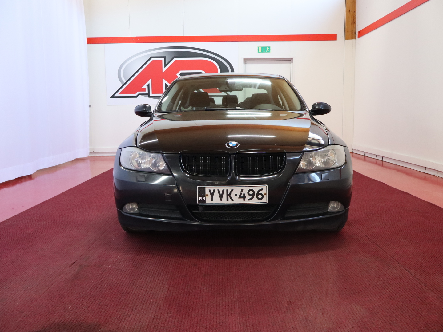 BMW 320 2008