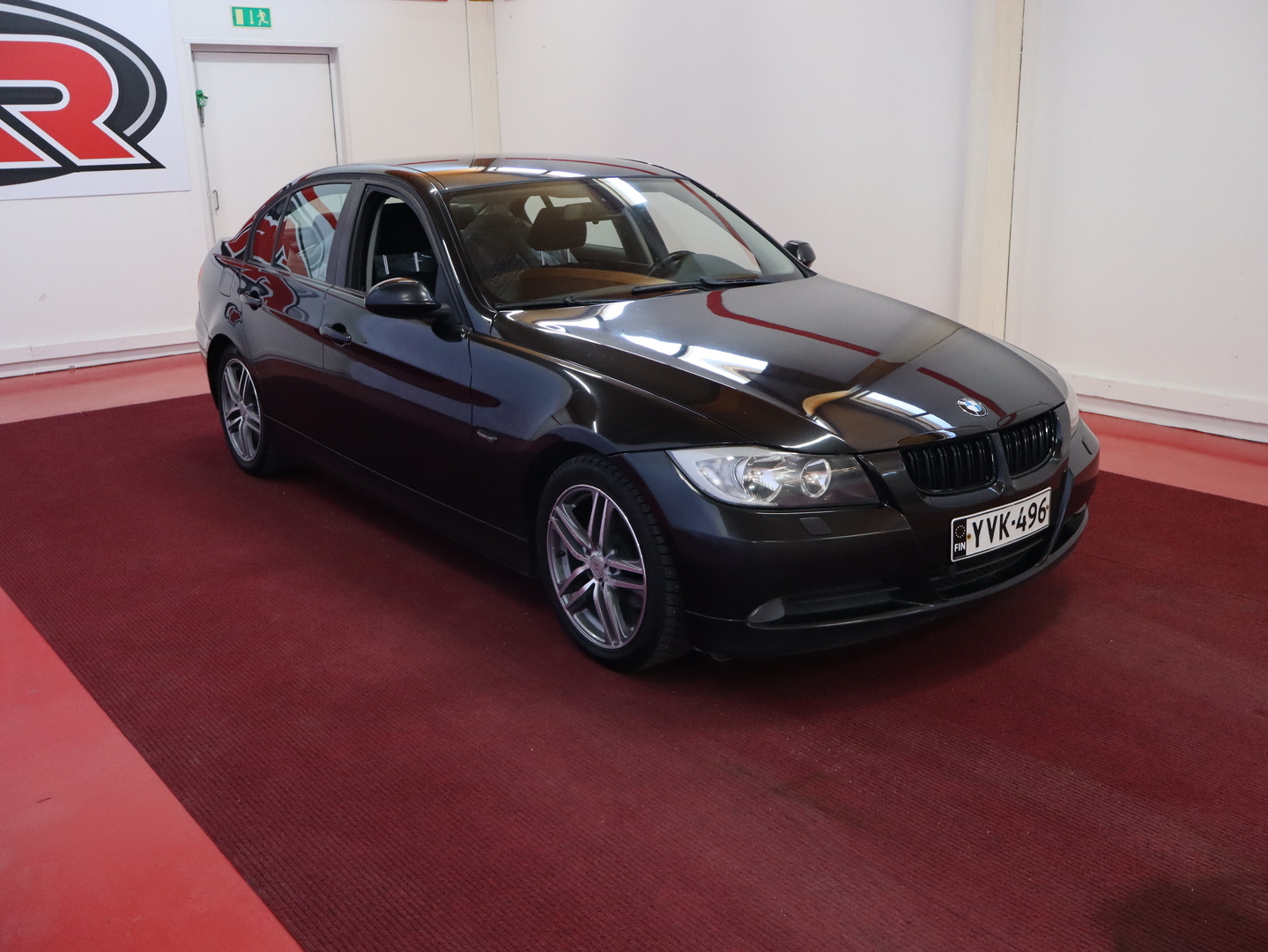 BMW 320 2008