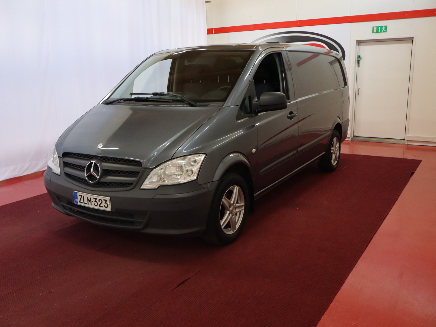 MERCEDES-BENZ Vito 2013