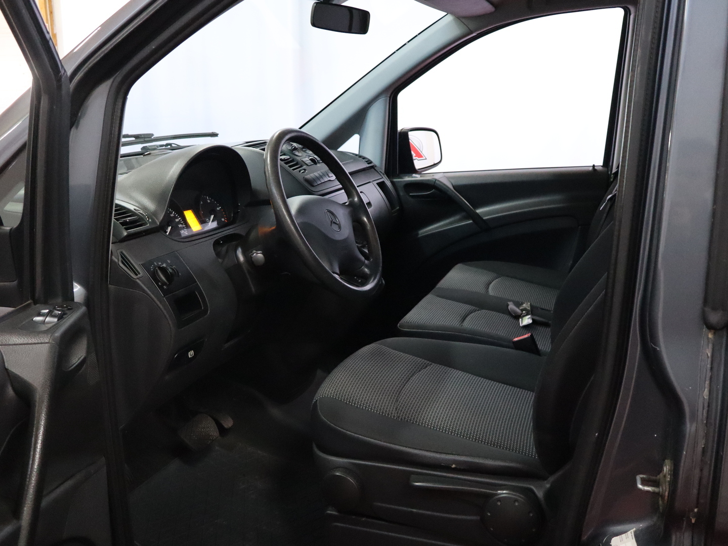 MERCEDES-BENZ Vito 2013