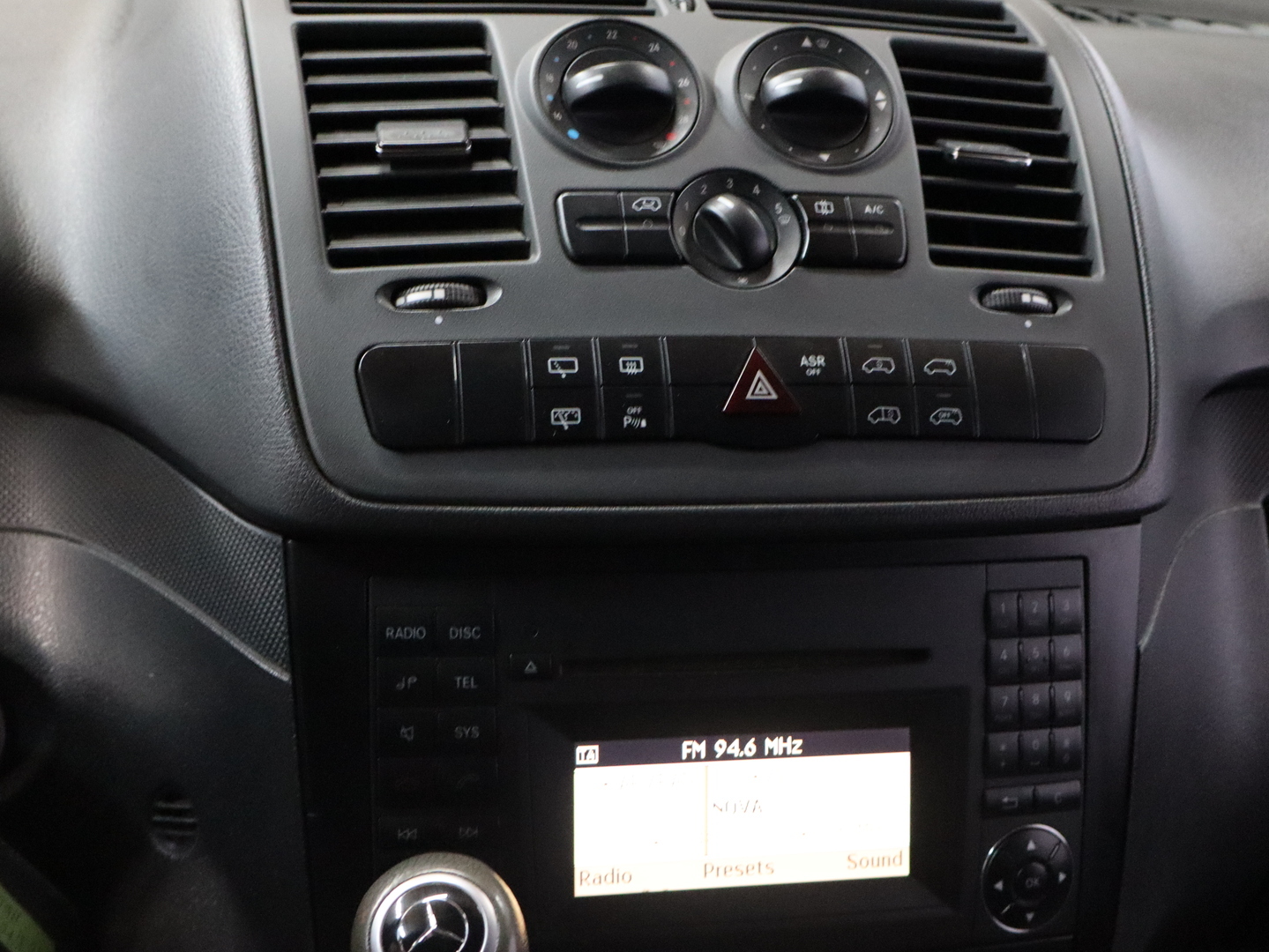 MERCEDES-BENZ Vito 2013
