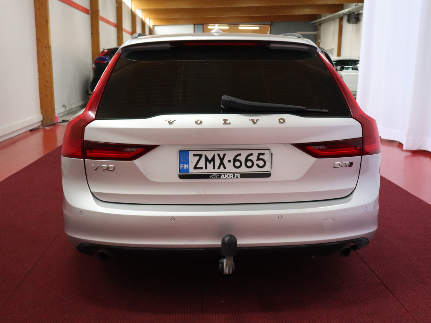 VOLVO V90 2016