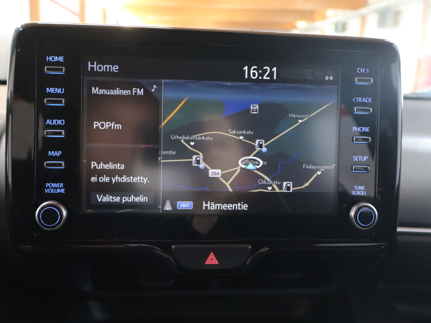 TOYOTA Yaris 11