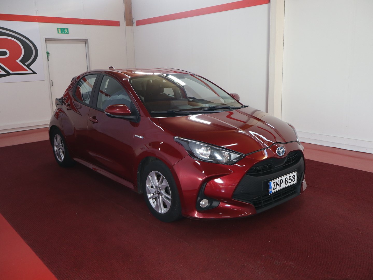 TOYOTA Yaris 3