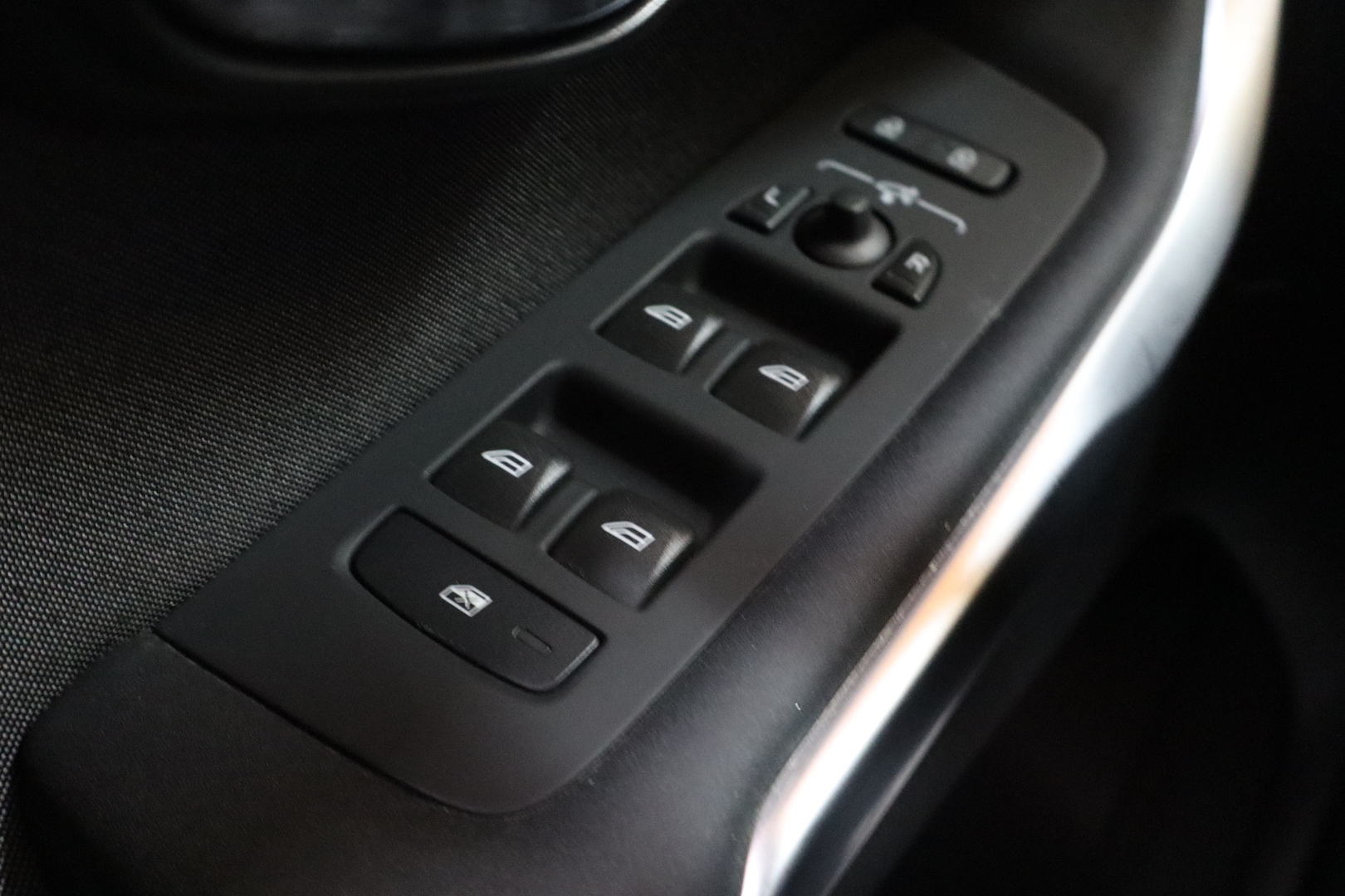 VOLVO V40 Cross Country 2014