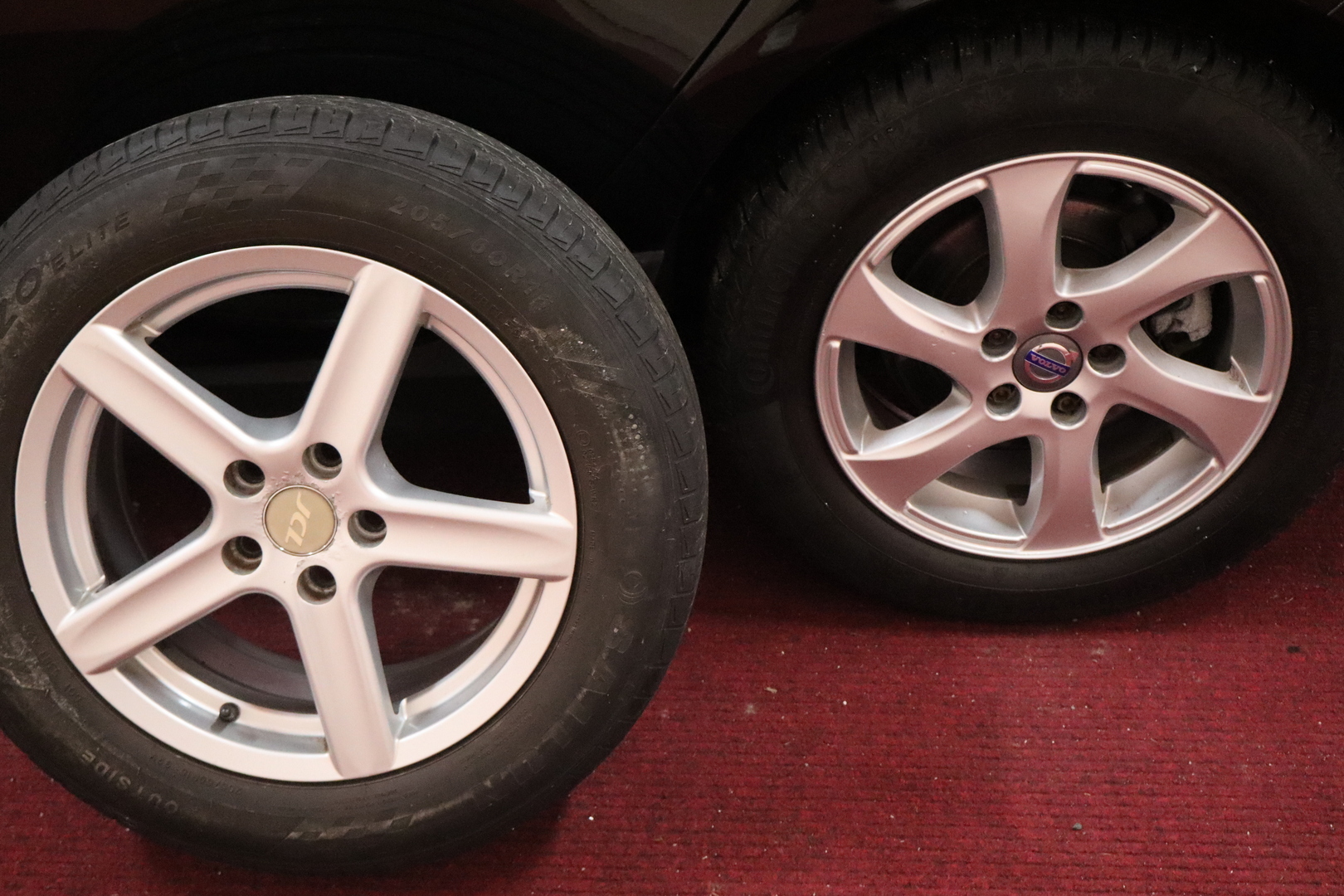 VOLVO V40 Cross Country 2014