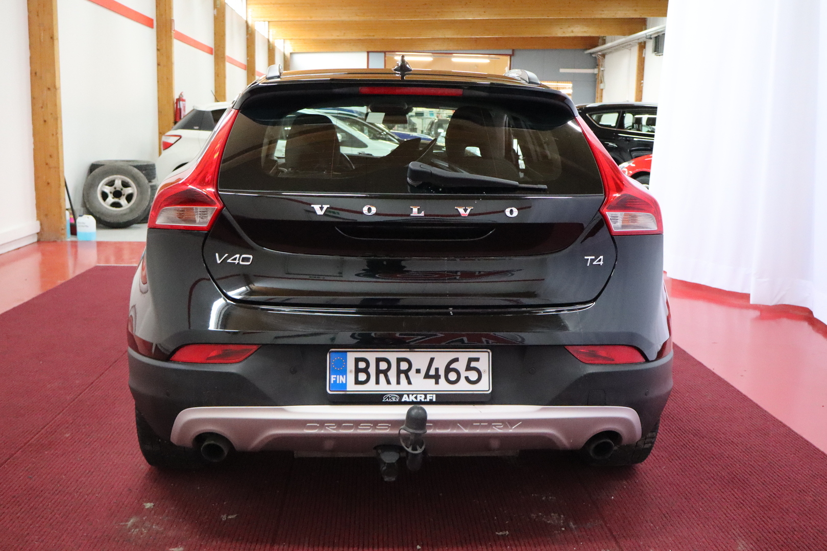 VOLVO V40 Cross Country 2014