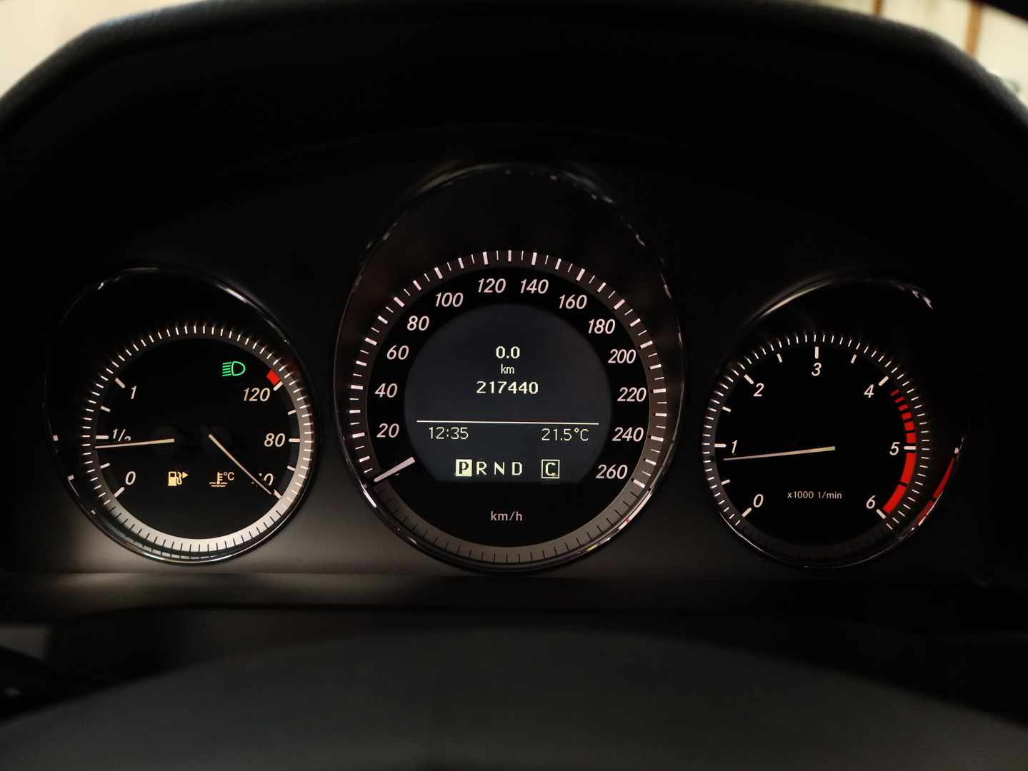 MERCEDES-BENZ C 2010