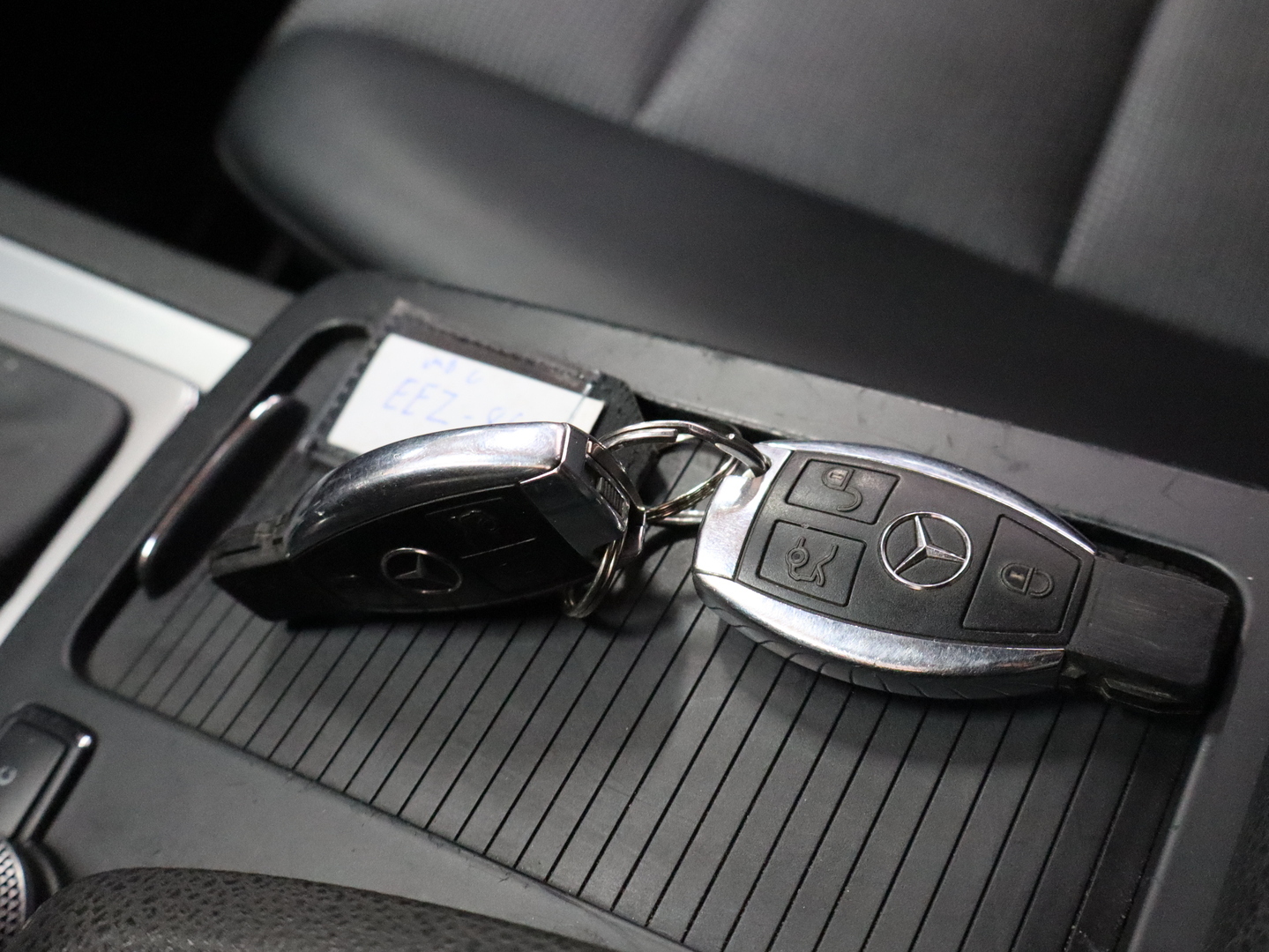 MERCEDES-BENZ C 2010