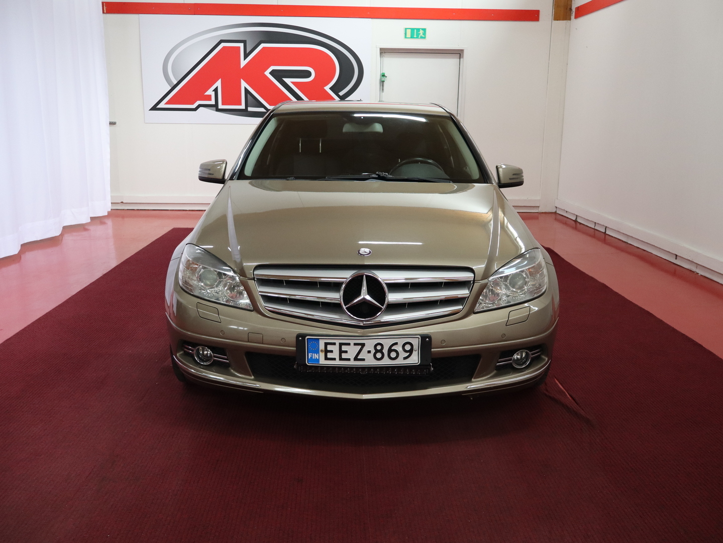 MERCEDES-BENZ C 2010