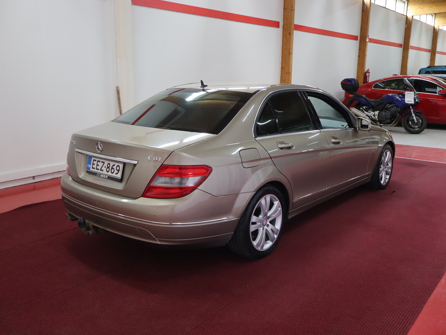 MERCEDES-BENZ C 2010