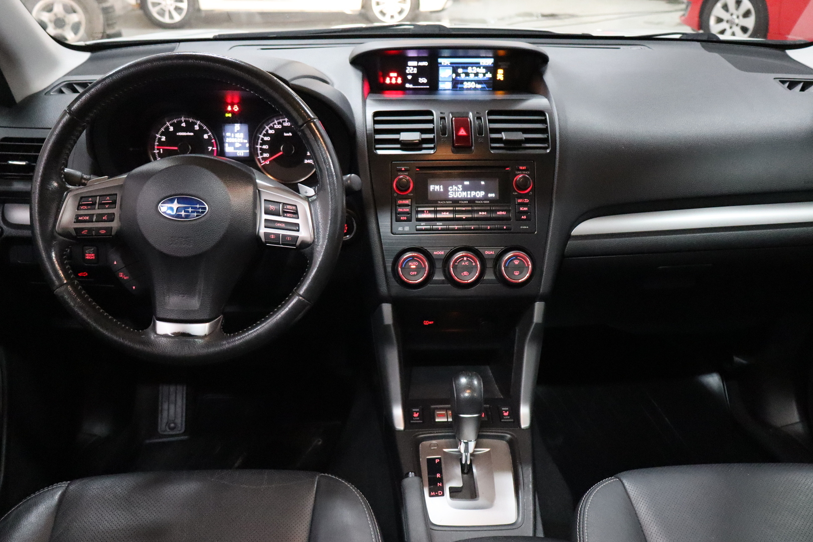SUBARU Forester 2014