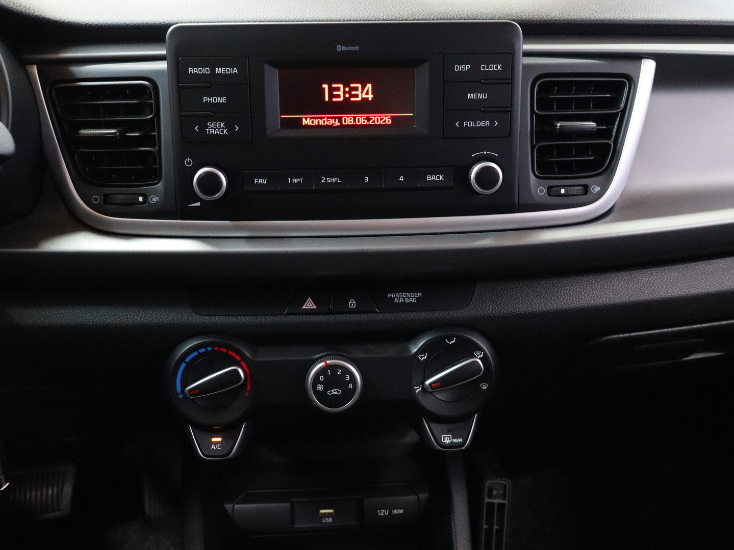 KIA Rio 2021