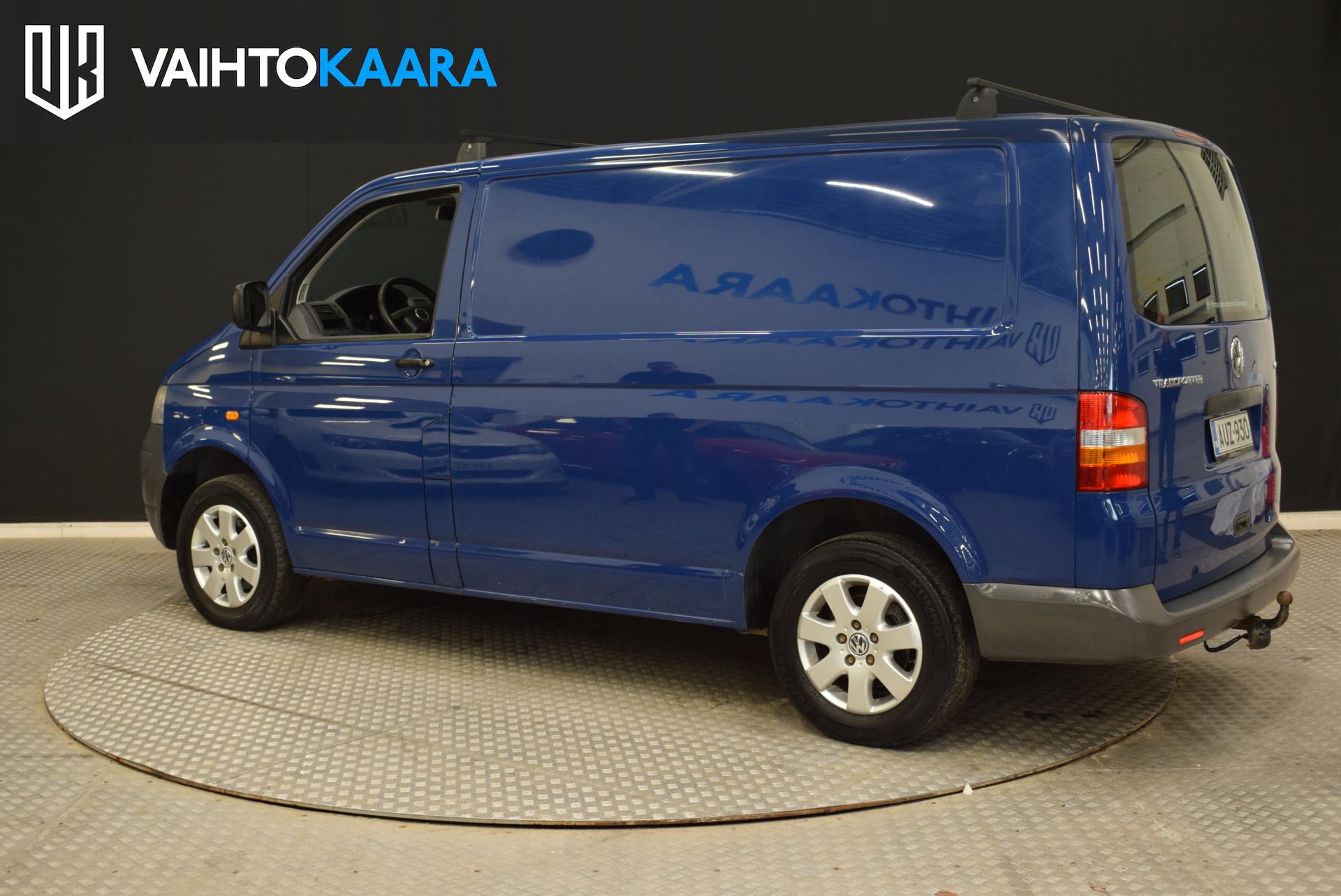 VOLKSWAGEN Transporter 2004