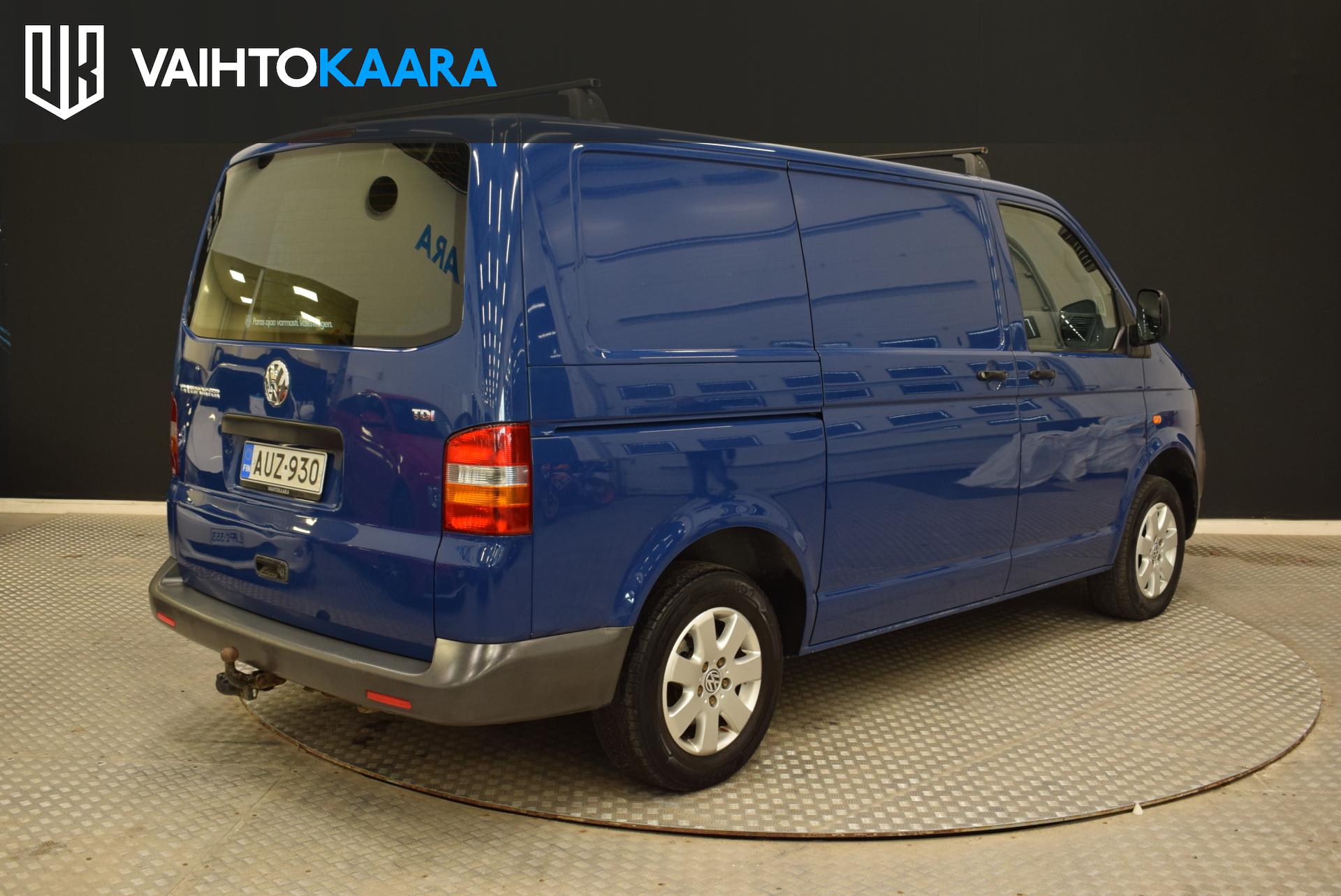 VOLKSWAGEN Transporter 2004