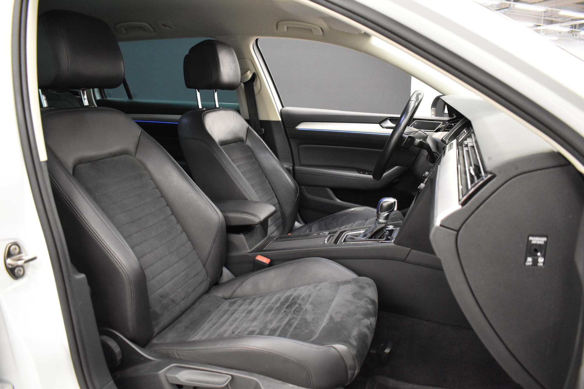 VOLKSWAGEN Passat 2016