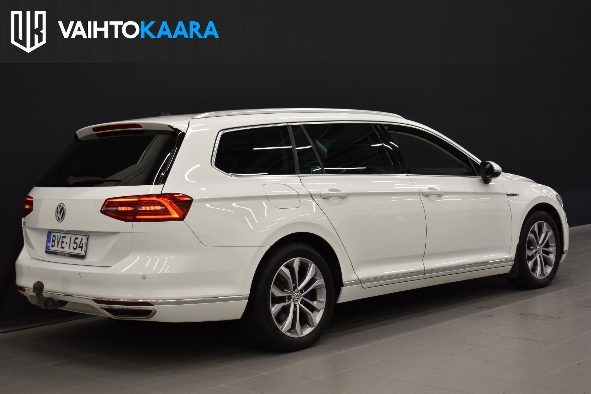 VOLKSWAGEN Passat 2016